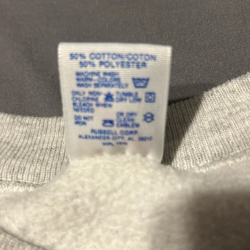 Vintage Hollywood Beach Sweatshirt - Picture 6 of 9